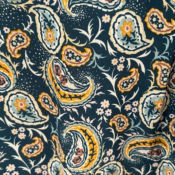 DR2 Women's Paisley Printed Cap Sleeve V-Neck Tunic Blouse Size Medium - Picture 7 of 8